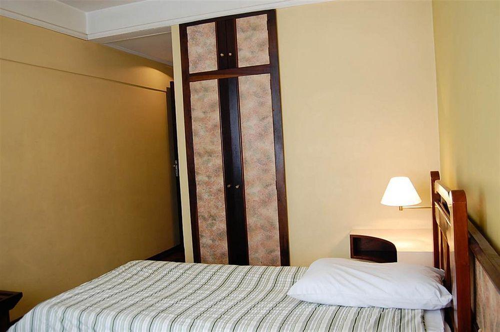 Hotel Itamaraty Курітіба Екстер'єр фото