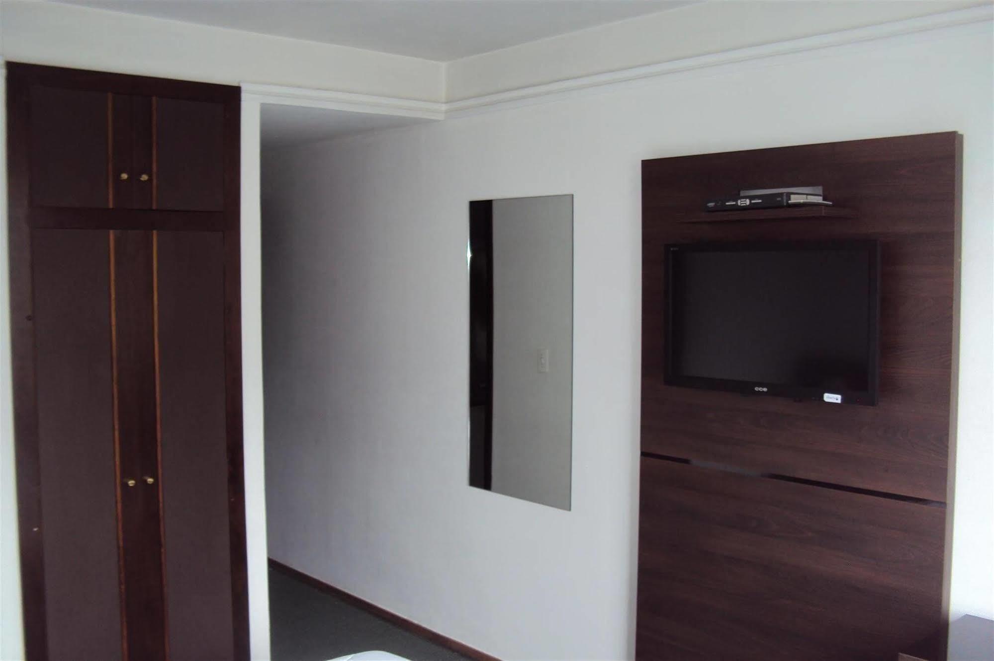 Hotel Itamaraty Курітіба Екстер'єр фото