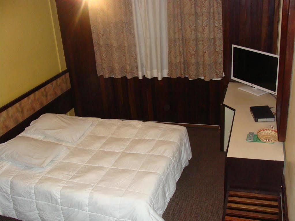 Hotel Itamaraty Курітіба Екстер'єр фото